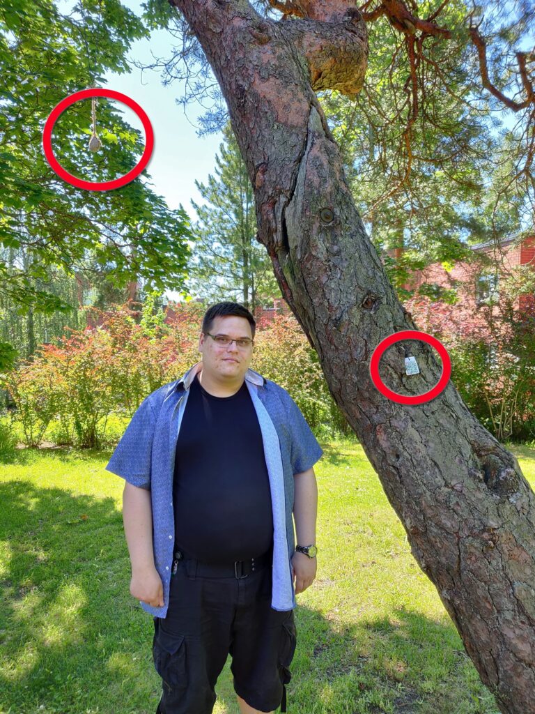 Asensimme sääkiven pihallemme. Sen käyttöohjeet löytyvät QR-koodina persoonallis…