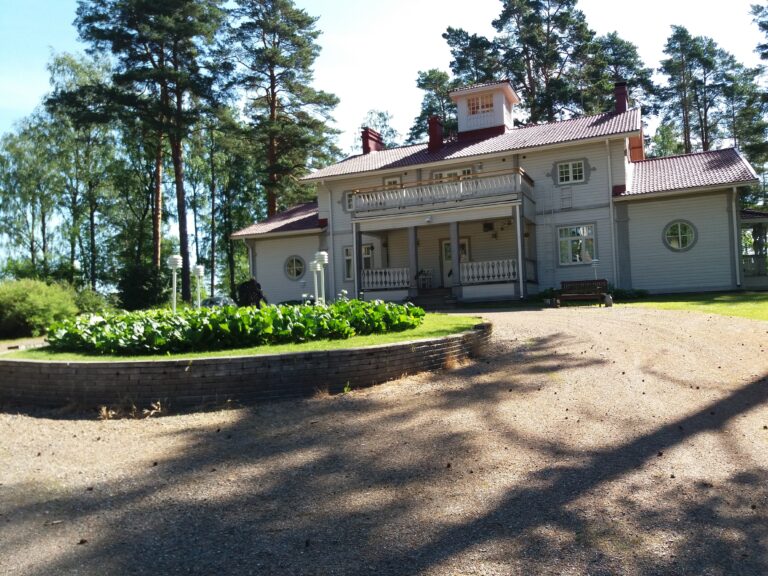 Kesäharjun toimintakeskus avaa taas ovensa!