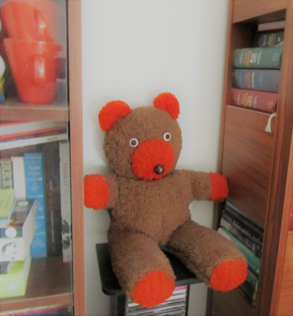 Kamerakerhon kuvapäiväkirjaprojekti etenee. Lisää Vuosaari-aiheisia kuvia, kuvaa...