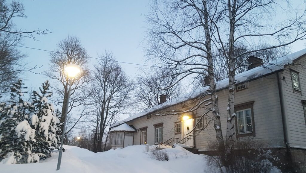 Kevättalven tervehdys Malmin päivätoiminnasta!  Pääkaupunkiseudun koronatilantee...