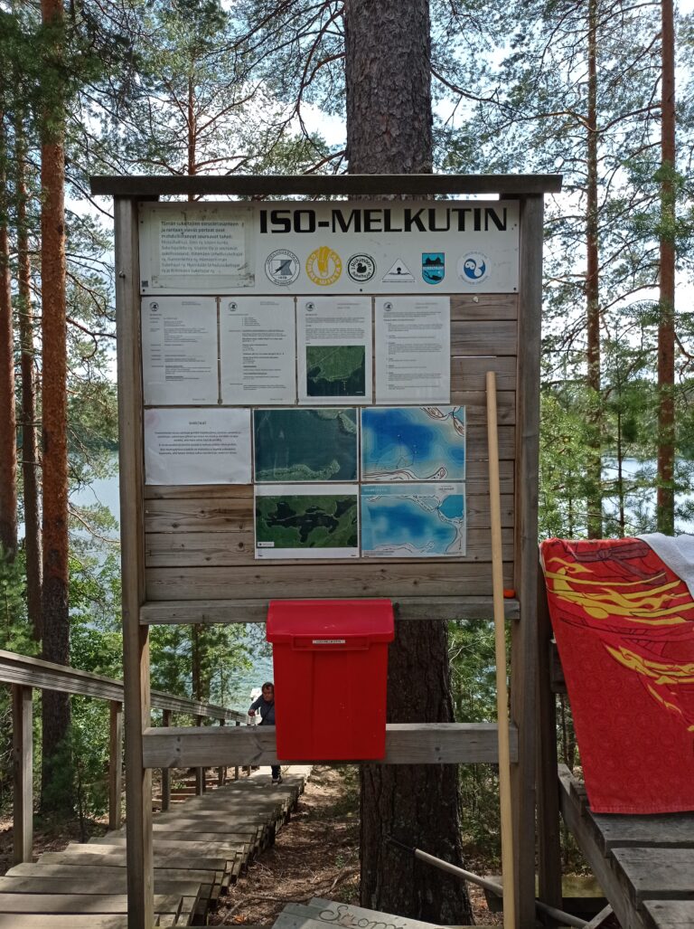Kuva Iso-Melkuttimen ilmoitustaulusta