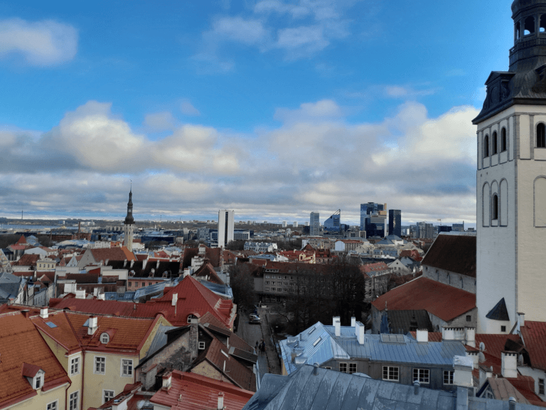 Hankeyhteistyö tuottaa uusia ideoita, kokemuksia ja toimintatapoja