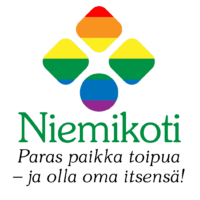 Logo, jossa on neljä sateenkaaren väristä geometrista muotoa. Alla teksti: Niemikoti Paras paikka toipua — ja olla oma itsensä!