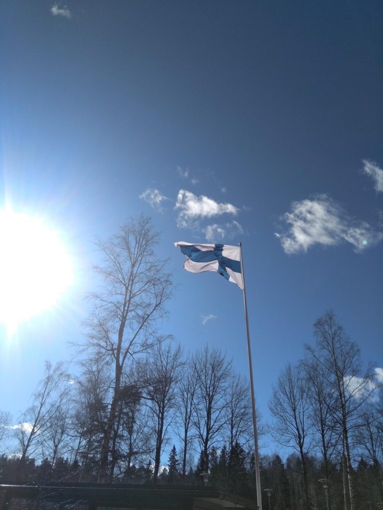 Aurinkoista Minna Canthin ja tasa-arvon päivää! 
 Tänään kannattaa lähteä ulkoil…